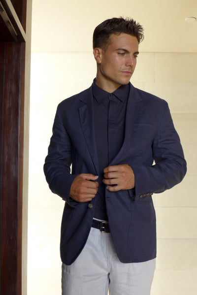 Classic Linen 2 Button Blazer in Navy