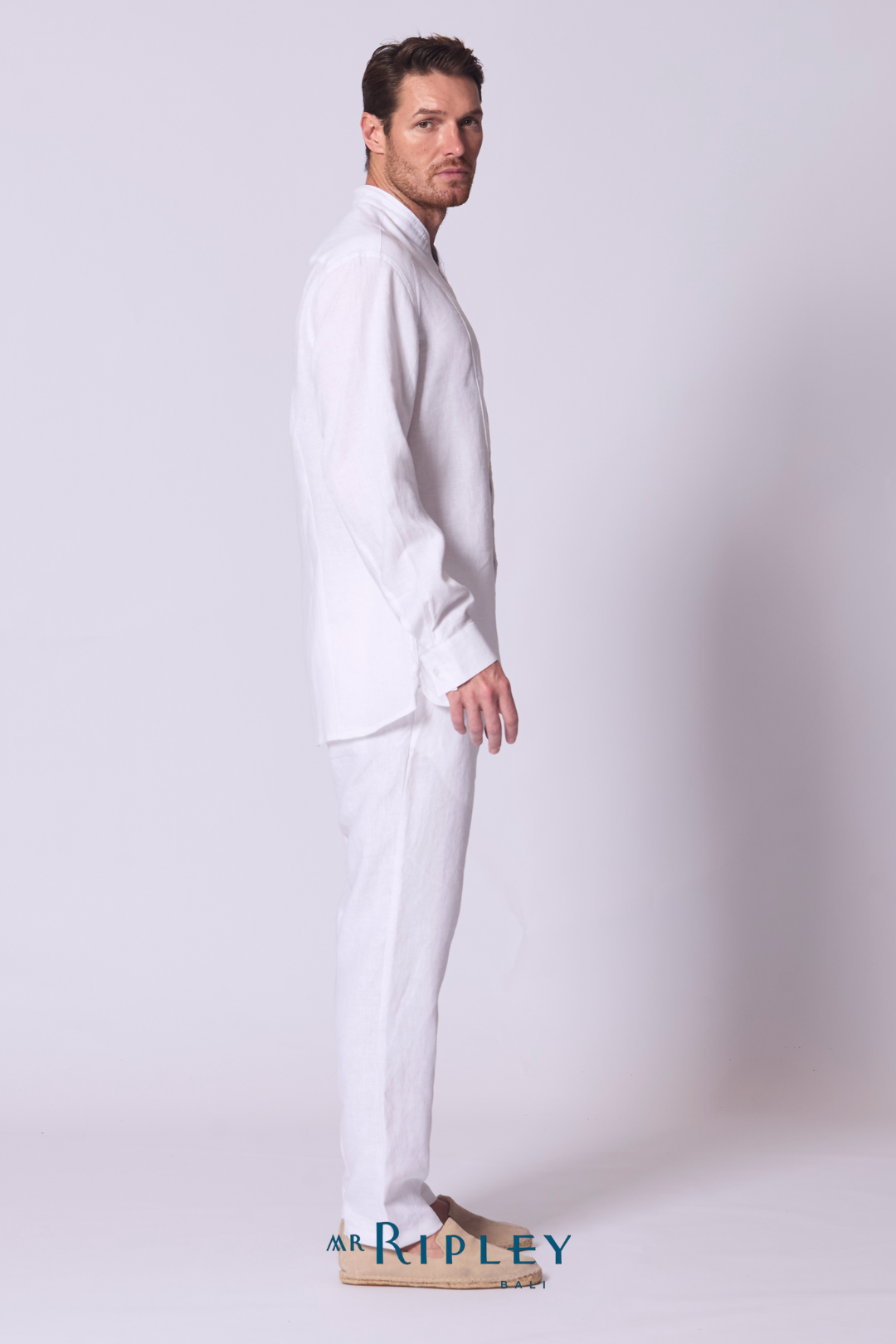 Classic Linen Mandarin Collar Bib Shirt in White
