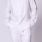 Camisa de lino con cuello mandarín en blanco