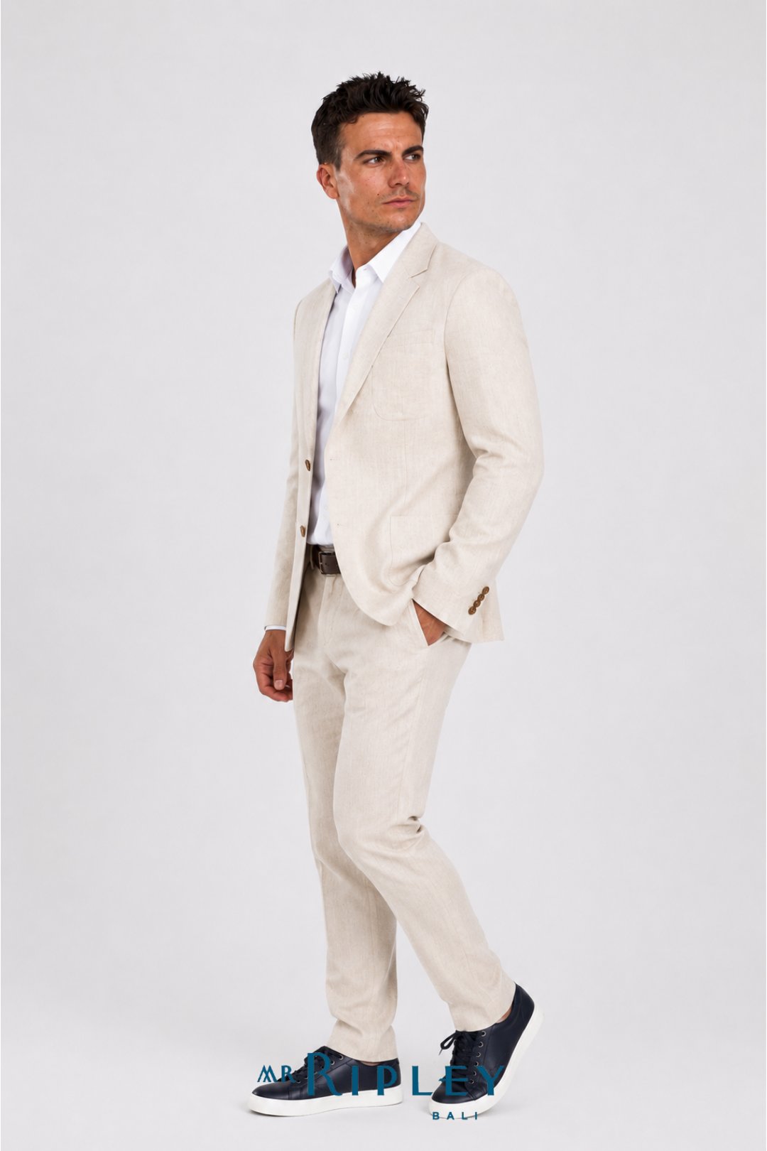 Classic Unstructured Linen Blazer