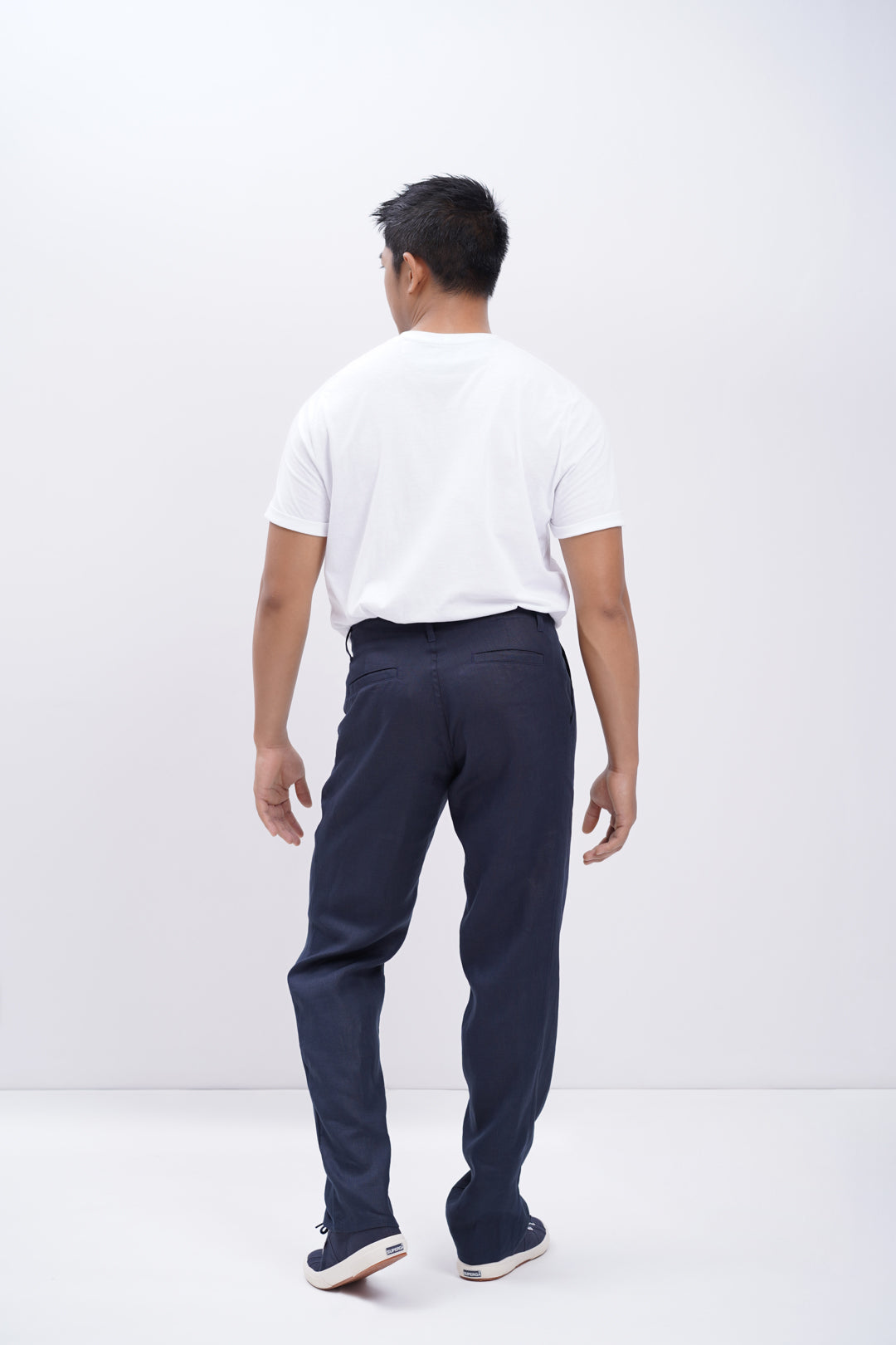 Linen Pleated Trouser